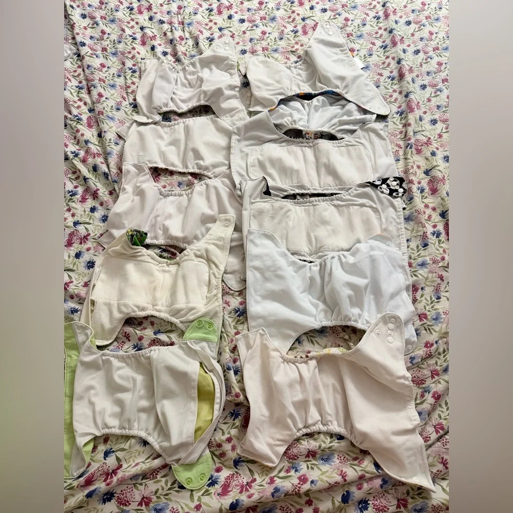 Cloth Diaper Bundle Lot: 20 Diapers + 34 Inserts + 2 Planet Wise Wet Bags